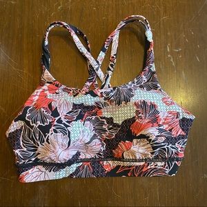 Lululemon Athletica Floral Size 6 Racerback Bra